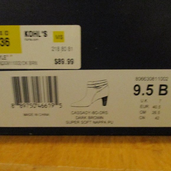 Chaps Dark Brown Size 9.5B - only worn a few times - Picture 3 of 8